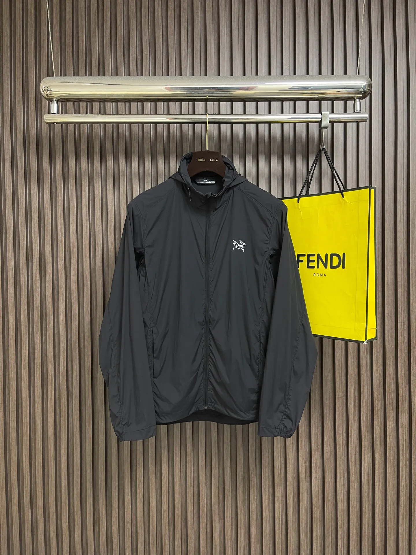 🛒🛒Arcteryx ， ！ ， 。 ， ， ， ， ， ！ ！Size：S-XXL